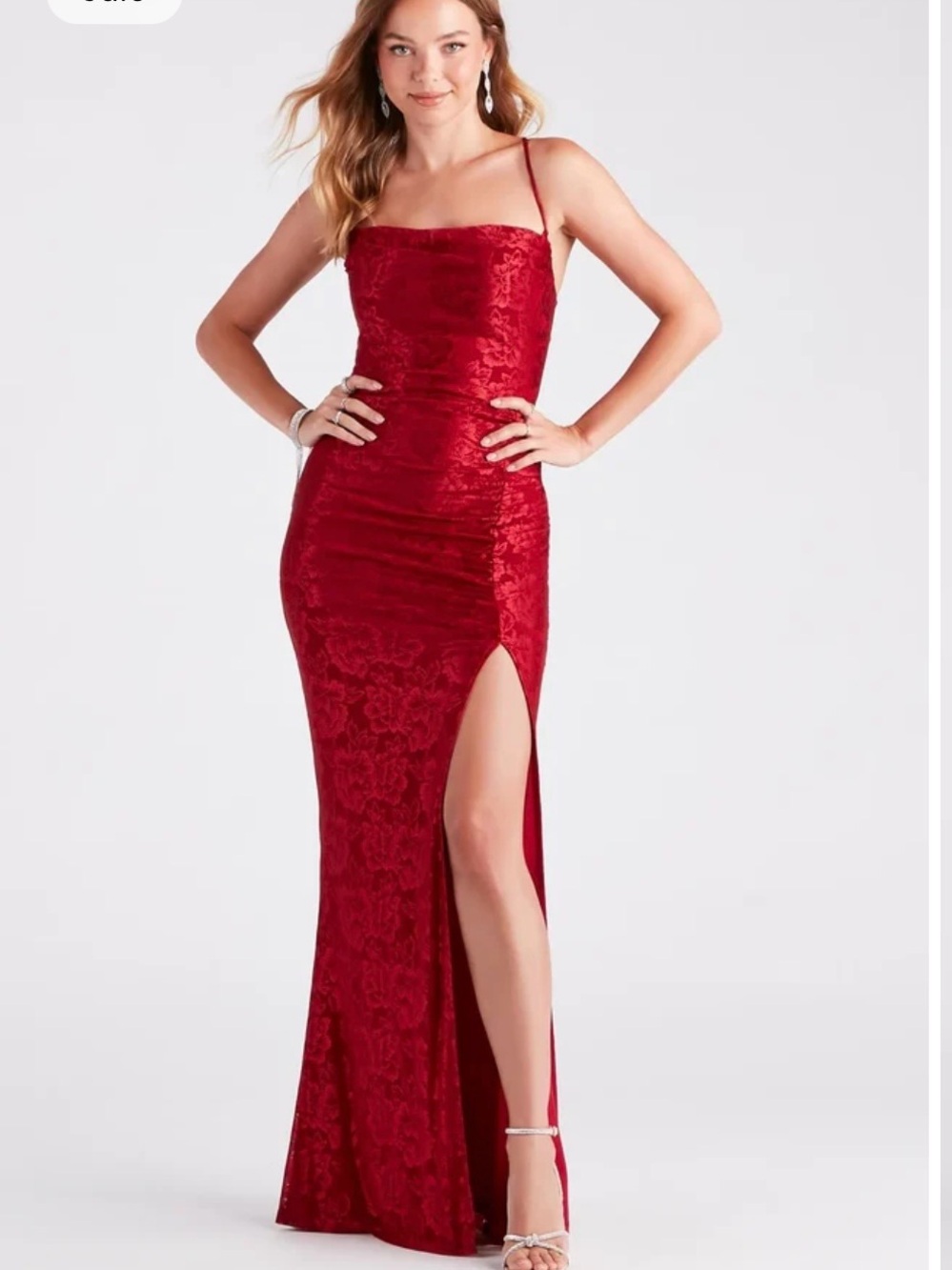 LIKE NEW KEHLANI FLORAL FORMAL LACE SLIT DRESS FROM WINDSOR